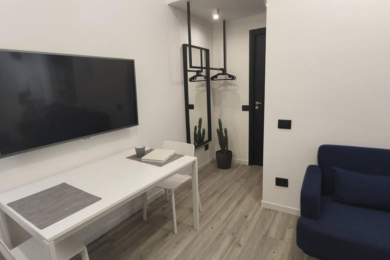 Joivy Heart Of The City 1 Bed Apt Near Castle Belvedere Genoa Luaran gambar